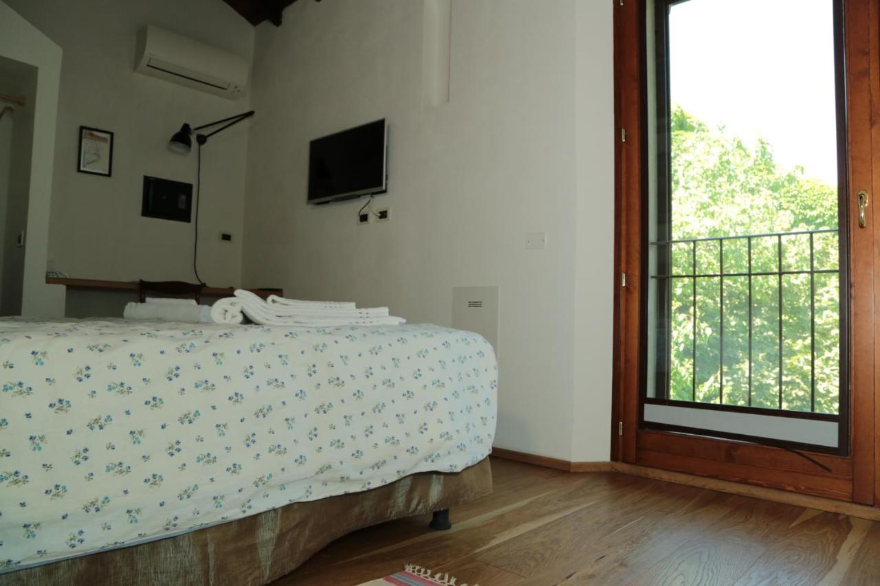 Villa La Lepre Bianca Cento  Exterior foto
