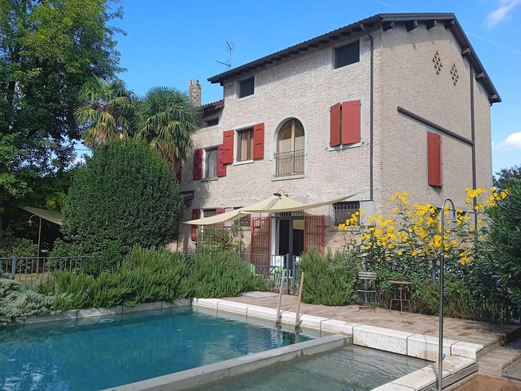 Villa La Lepre Bianca Cento  Exterior foto