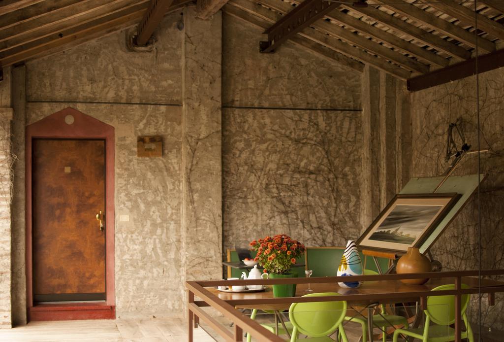 Villa La Lepre Bianca Cento  Exterior foto