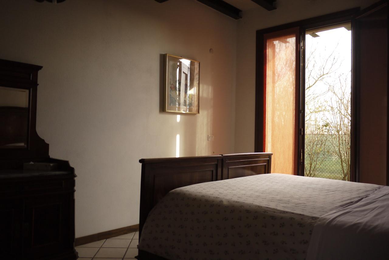 Villa La Lepre Bianca Cento  Exterior foto